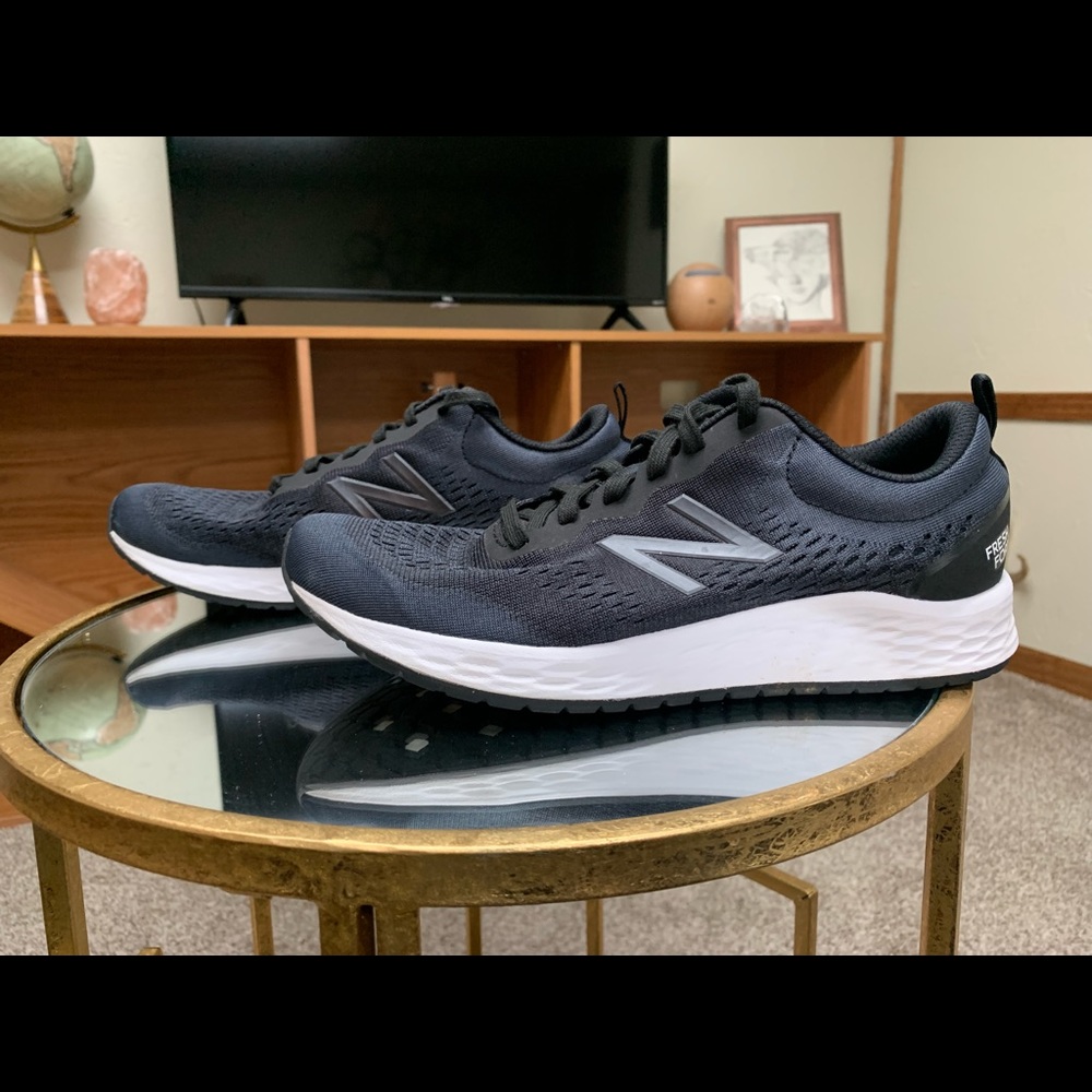 Womens size 8 new balances